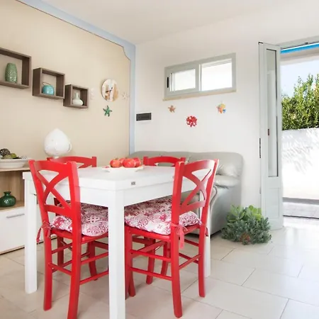Ferienhaus Le Gioie - Dimora Brezza Marina - Confortevole E Grazioso A Due Passi Dalla