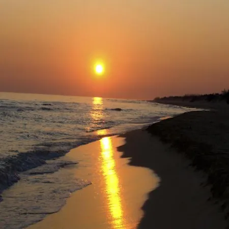 Le Gioie - Dimora Brezza Marina - Confortevole E Grazioso A Due Passi Dalla * Torre Vado