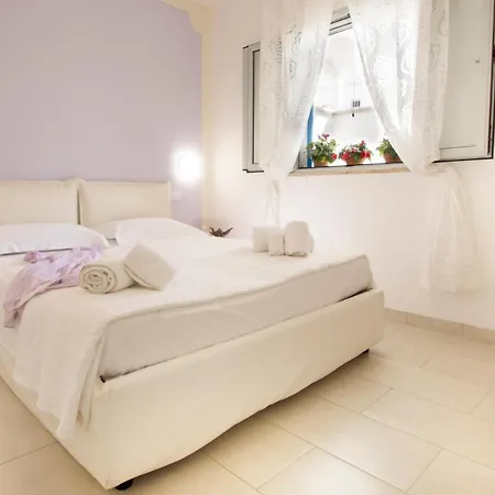 Ferienhaus Le Gioie - Dimora Brezza Marina - Confortevole E Grazioso A Due Passi Dalla Torre Vado