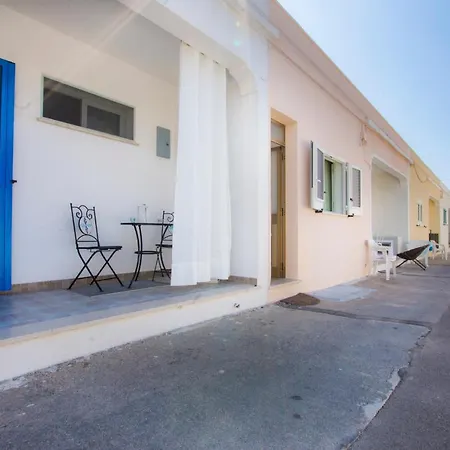 Hébergement de vacances Le Gioie - Dimora Brezza Marina - Confortevole E Grazioso A Due Passi Dalla *